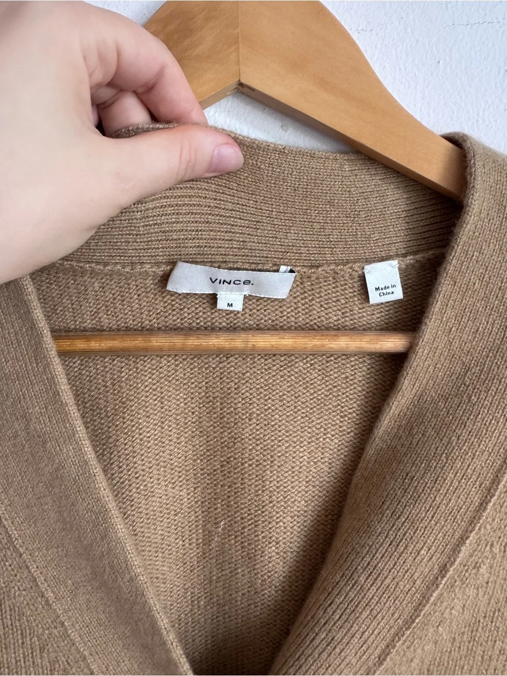 Vince Shrunken Button Cashmere Cardigan In Sand M $375